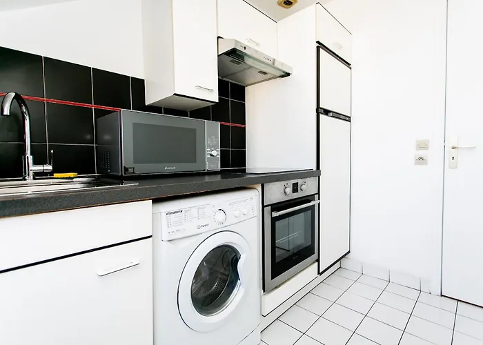 Upper Marais & Pompidou - 1Br - Cityapartmentstay 公寓