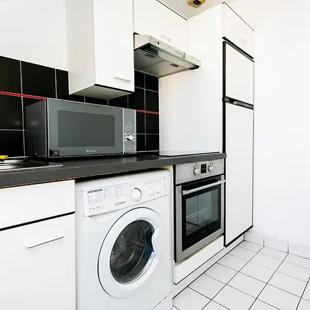 Upper 1br Cozy Apartment